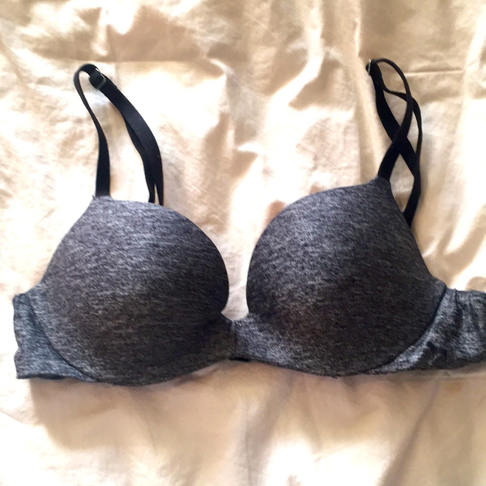 Women’s pink by Victoria’s Secret push-up bra 32A